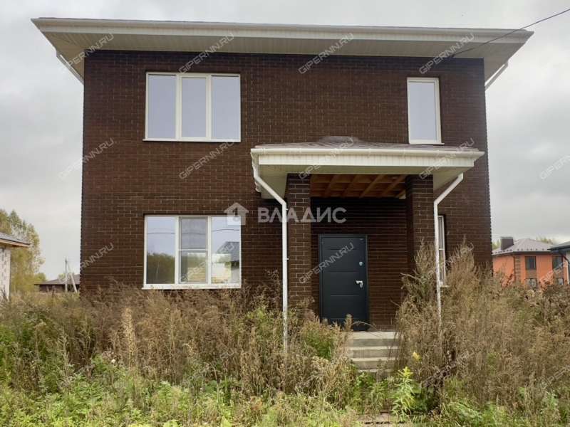 дом на улице Героя Бадина деревня Оманово