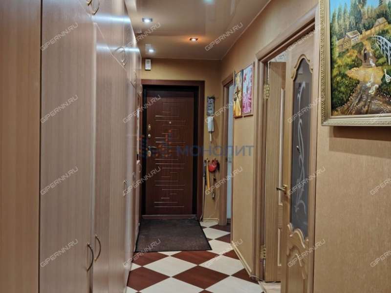 трёхкомнатная квартира на улице Октябрьской Революции дом 45А