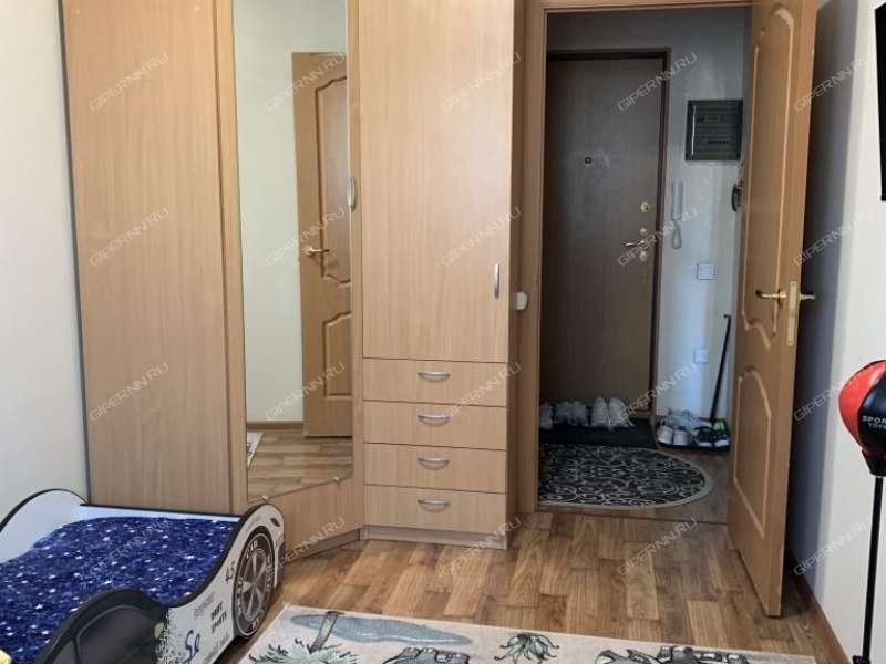 двухкомнатная квартира на улице Политбойцов дом 8