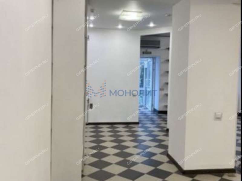 помещение под помещение свободного назначения на улице Минина