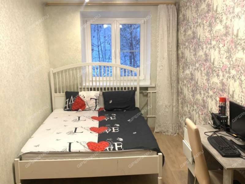 трёхкомнатная квартира на улице Павла Орлова дом 4