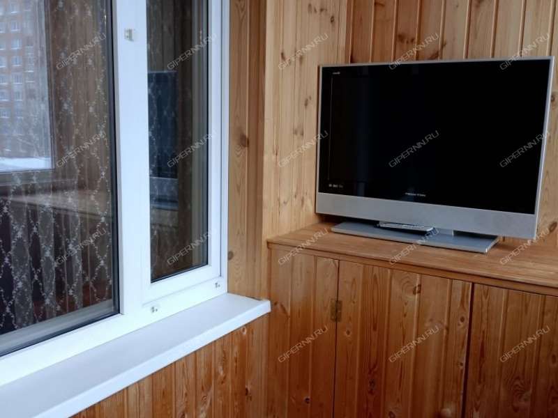 трёхкомнатная квартира на проспекте Бусыгина дом 56