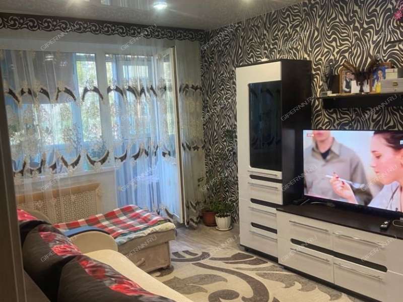 двухкомнатная квартира в 6-м микрорайоне дом 7