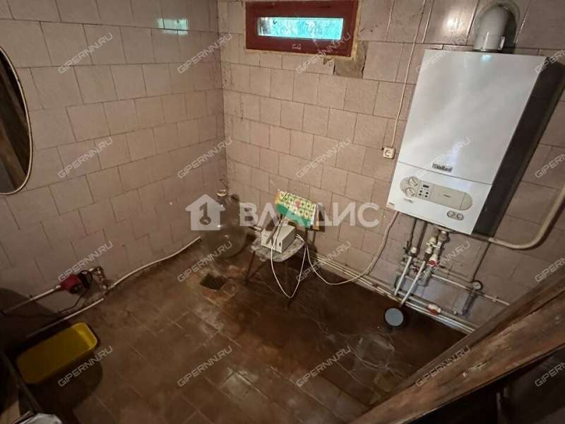 дом на  садоводческое товарищество Строитель