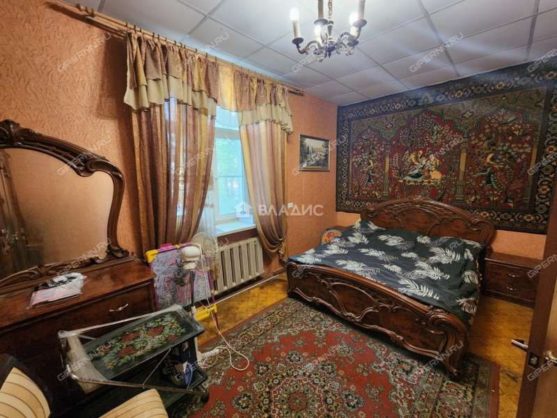 трёхкомнатная квартира на Путейской улице дом 1