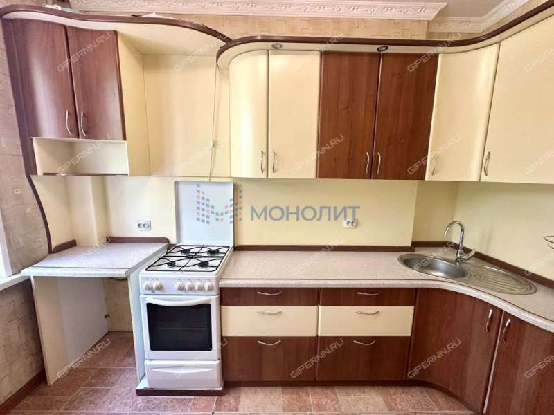 трёхкомнатная квартира на проспекте Ленина дом 80