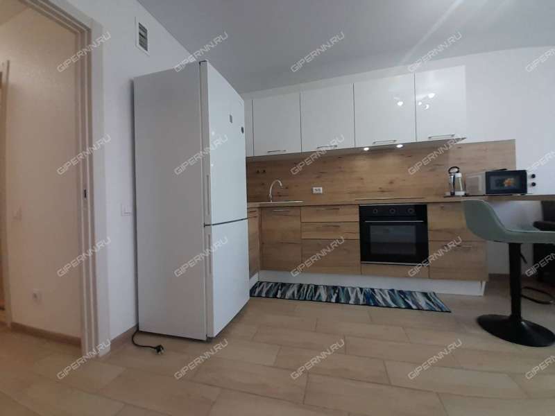 трёхкомнатная квартира на проспекте Героев Донбасса дом 10