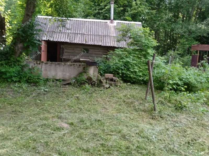 дом на  деревня Полизалово