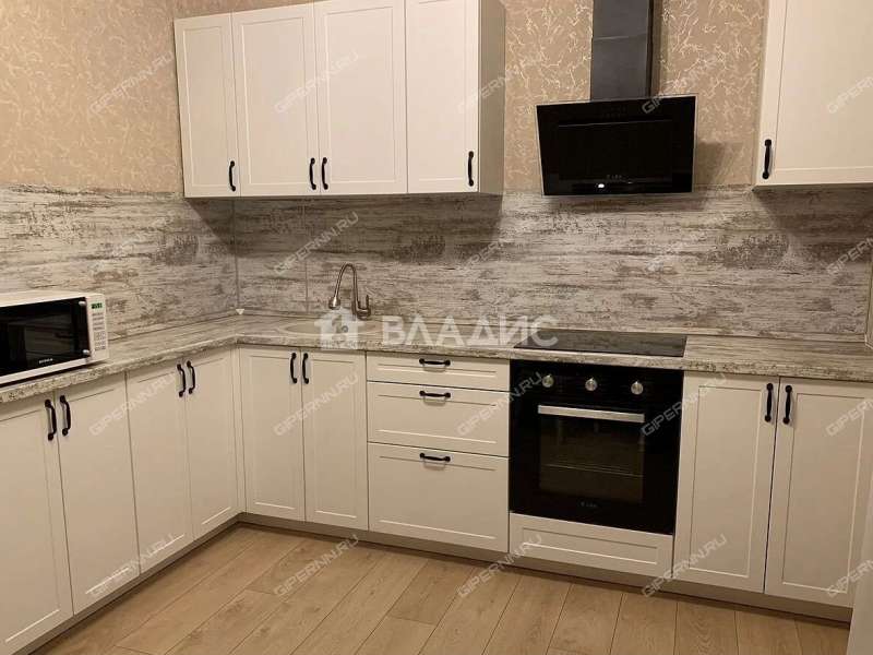 двухкомнатная квартира на улице Маршала Баграмяна дом 4