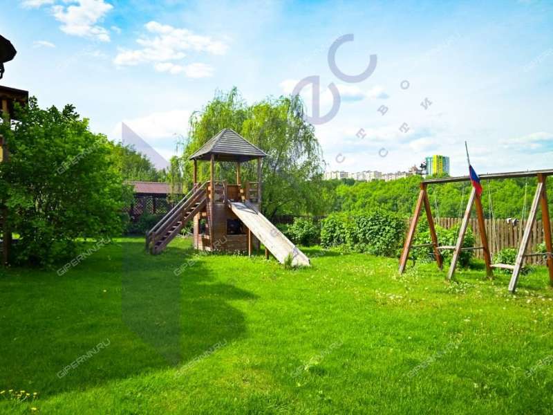 коттедж в Александровской слободе