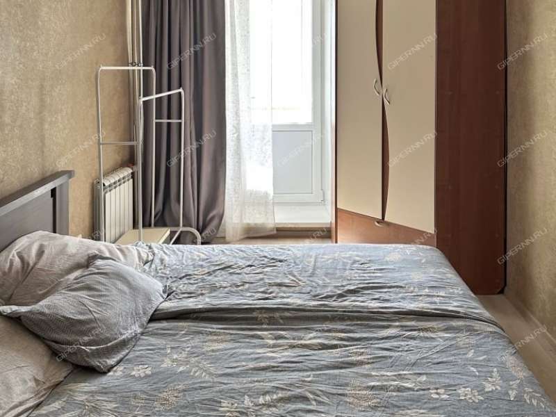 четырёхкомнатная квартира на Мончегорской улице дом 18 к2