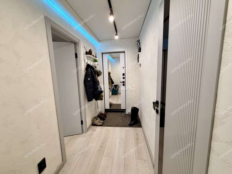 однокомнатная квартира на улице Чугунова дом 15 город Бор