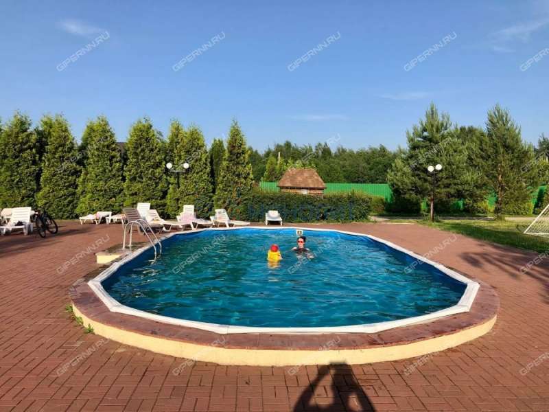 дом на улице Чешская деревня Карловы-Вары деревня Шумилово