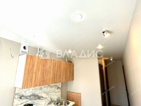 3-komnatnaya-ul-kovalihinskaya-d-72 фото