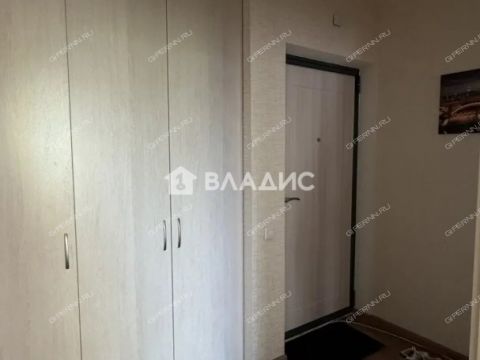 1-komnatnaya-ul-romantikov-d-3 фото