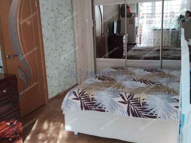 однокомнатная квартира на проспекте Бусыгина дом 56