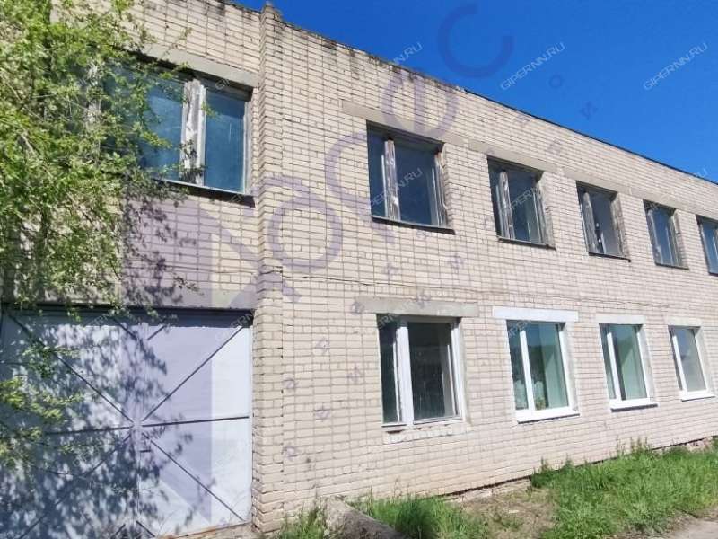 помещение под коммерческую недвижимость на Центральной улице деревня Берёзово