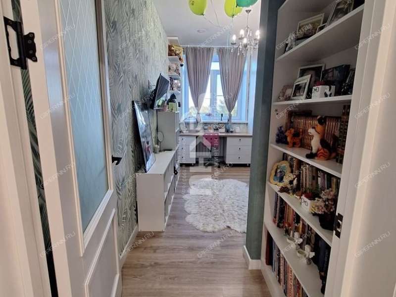 трёхкомнатная квартира на улице Чаадаева дом 18