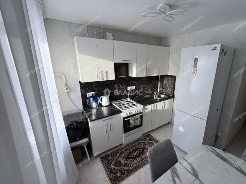 двухкомнатная квартира на проспекте Циолковского дом 79 город Дзержинск