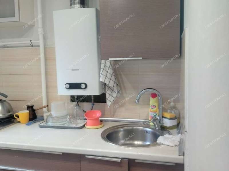 однокомнатная квартира на улице Красных Зорь дом 3