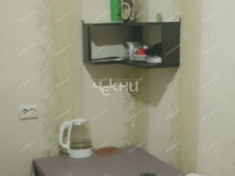 комната в доме 12а на улице Космонавта Комарова