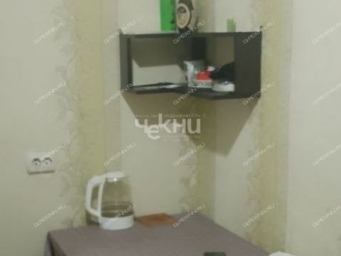 ul-kosmonavta-komarova-d-12a фото