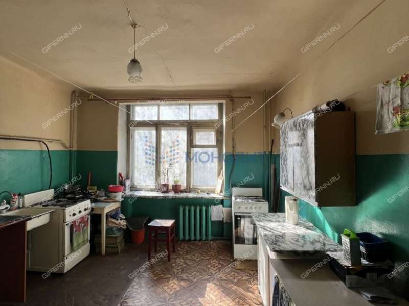 комната в доме 4 на улице Героя Безрукова