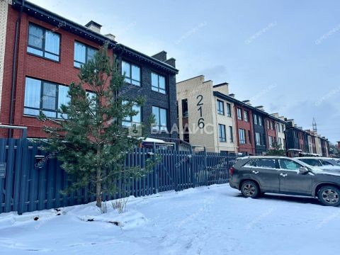 taunhaus-ul-agronomicheskaya-d-212d фото