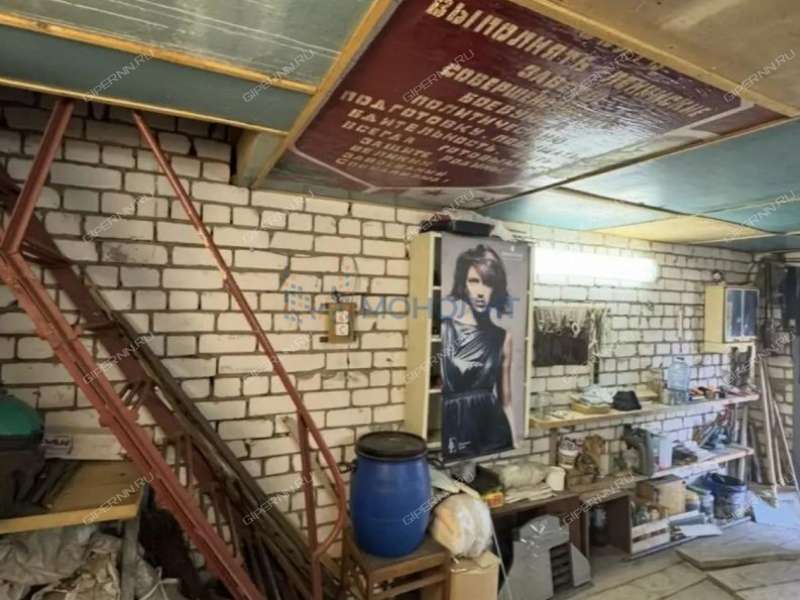 гараж на улице Сутырина