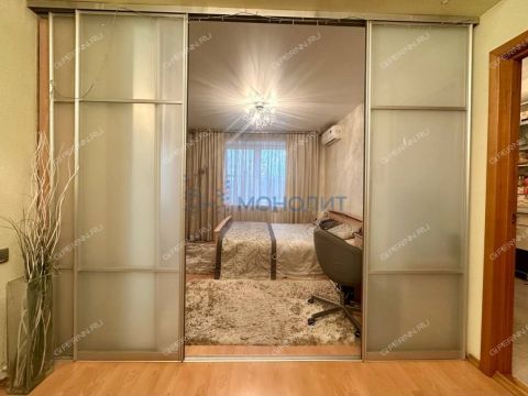 3-komnatnaya-ul-narodnaya-d-26 фото