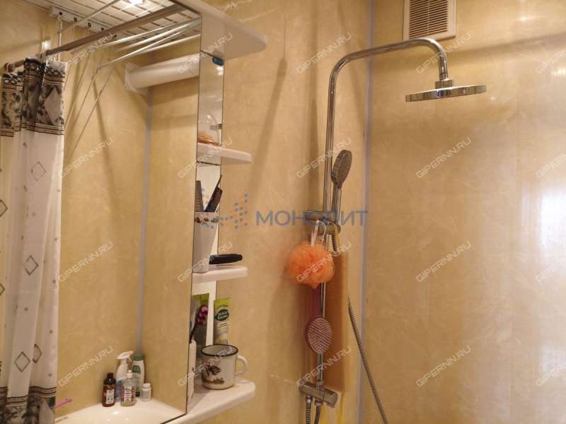 двухкомнатная квартира на улице Верхнепечёрская дом 13 к1