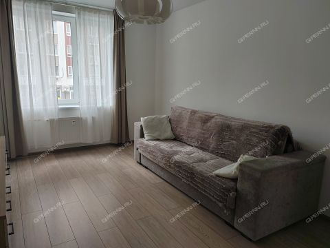 1-komnatnaya-ul-geroya-sovetskogo-soyuza-safronova-d-7-k1 фото