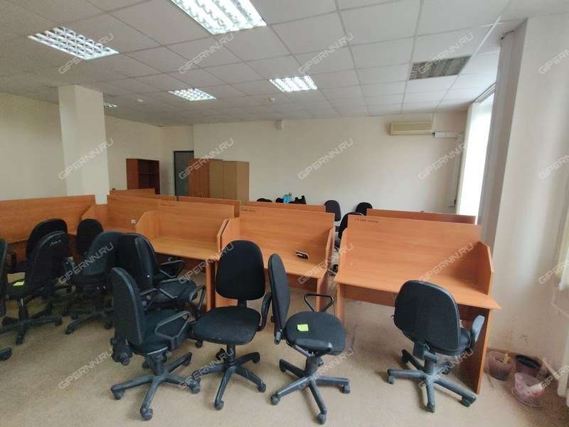 помещение под офис на Адмирала Васюнина ул., д.2
