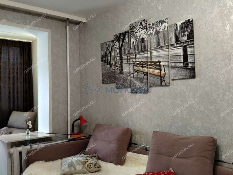 комната в доме 2 на проспекте Кораблестроителей