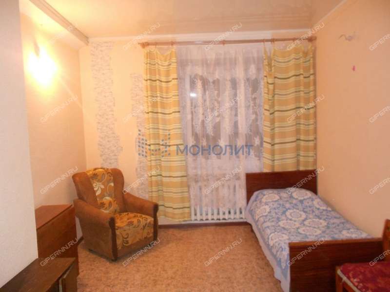 комната в доме 7/5 на улице Страж Революции