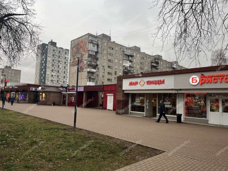 помещение под торговую площадь на проспекте Кораблестроителей