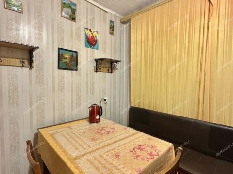 3-komnatnaya-ul-perehodnikova-d-3a фото