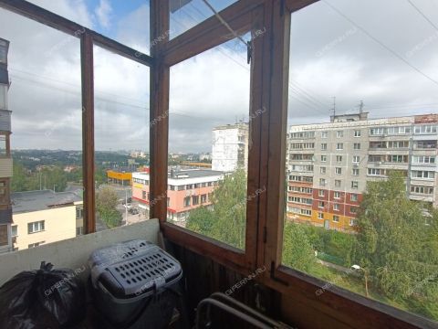 3-komnatnaya-ul-verhnepecherskaya-d-12-k2 фото
