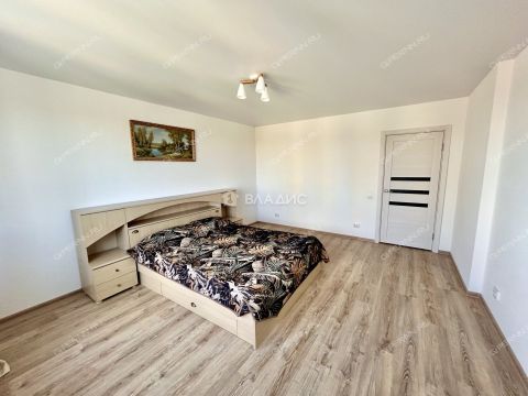 2-komnatnaya-prosp-geroev-donbassa-d-5 фото