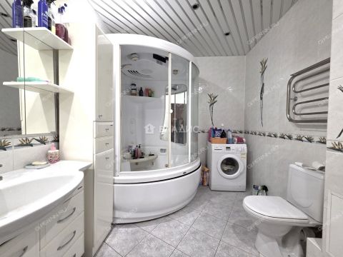 3-komnatnaya-ul-nizhne-pecherskaya-d-2 фото