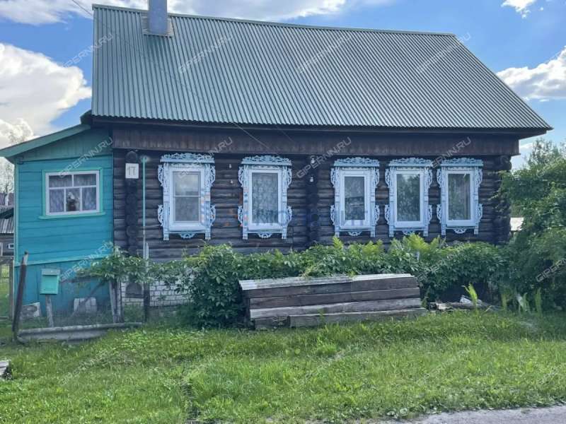 дом на улице Мира село Линда