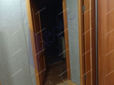 2-komnatnaya-b-r-60-letiya-oktyabrya-d-13 фото