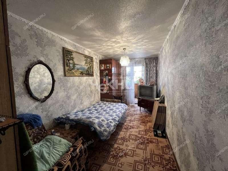 трёхкомнатная квартира на Комсомольской улице дом 19