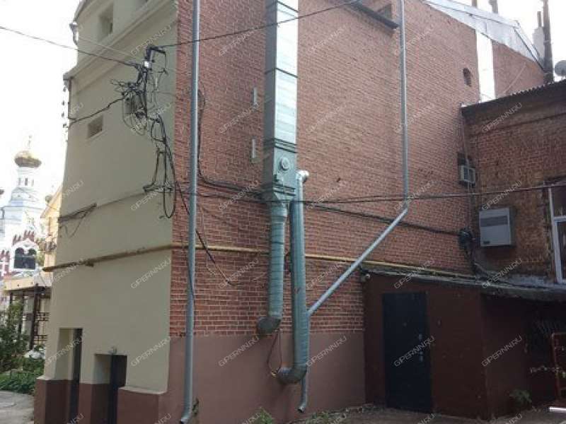 помещение под торговую площадь на улице Минина