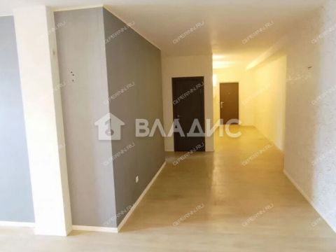 2-komnatnaya-ul-rodionova-d-195-k2 фото