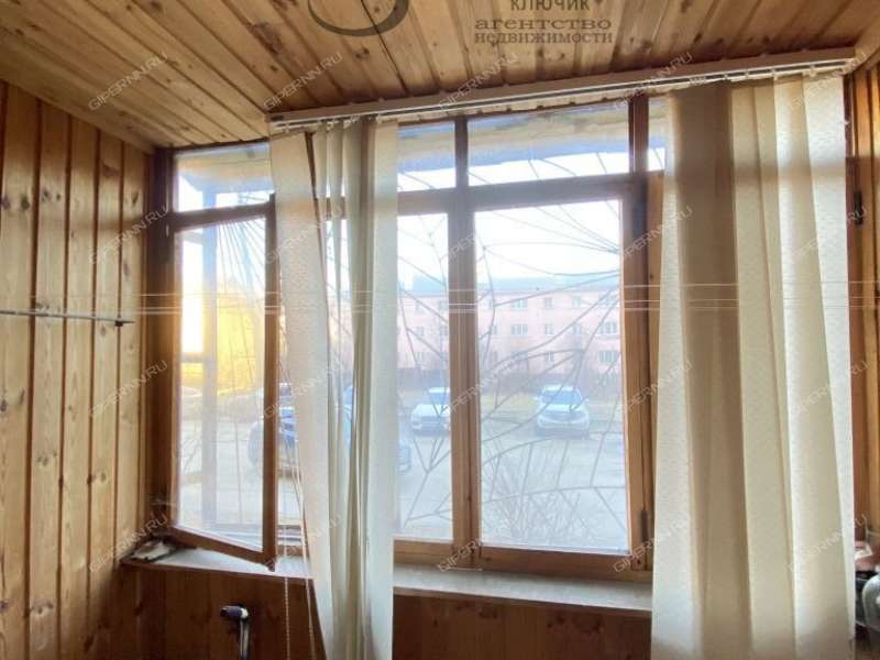 трёхкомнатная квартира на Космической улице дом 42