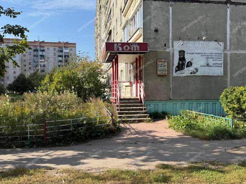 помещение под торговую площадь на улице Исполкома