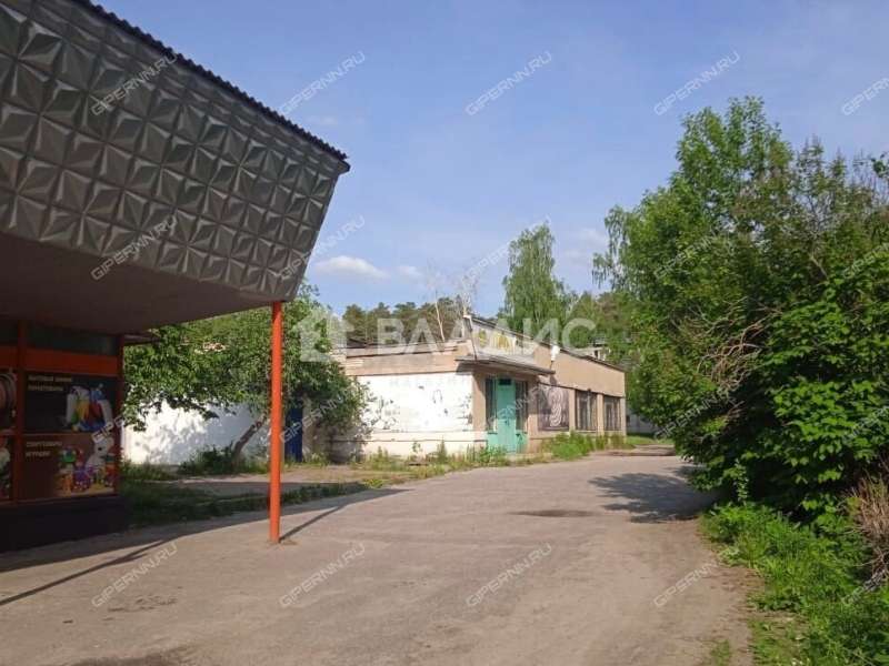 здание под офис, торговую площадь на 3Б посёлок Буревестник