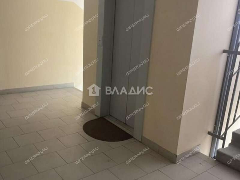 однокомнатная квартира на Бурнаковской улице дом 83