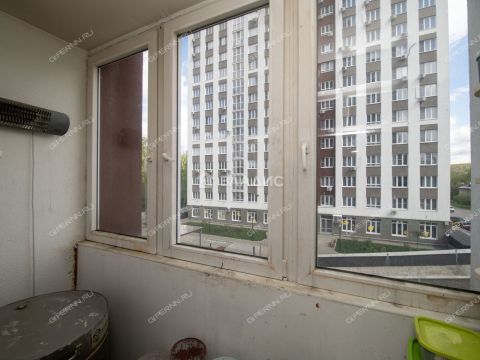 1-komnatnaya-ul-geroya-sovetskogo-soyuza-safronova-d-7-k1 фото